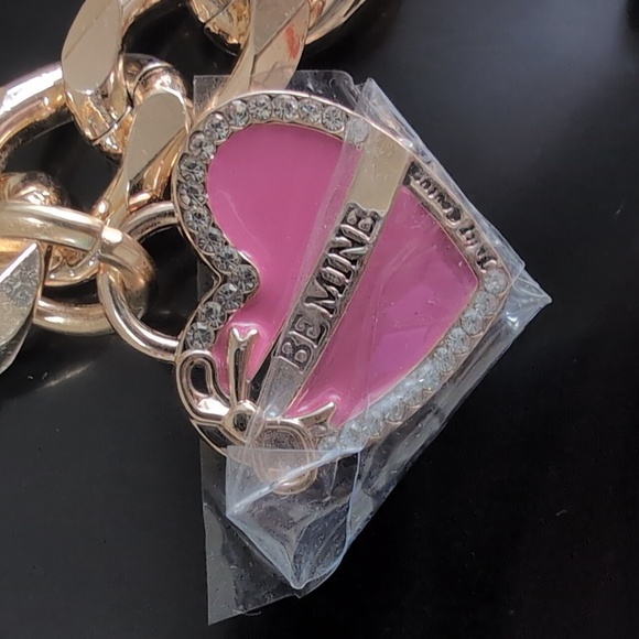 Juicy Couture Love Comes Softly Shoulder Bag w/ Dangling Charm Design 💌 - Picture 6 of 17